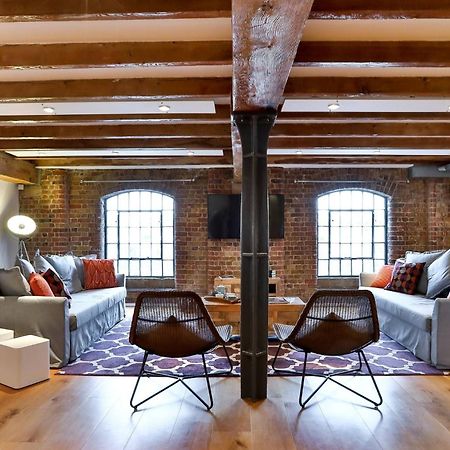Wild Roses Serviced Apartments - Excel Warehouse 1 London Exterior photo