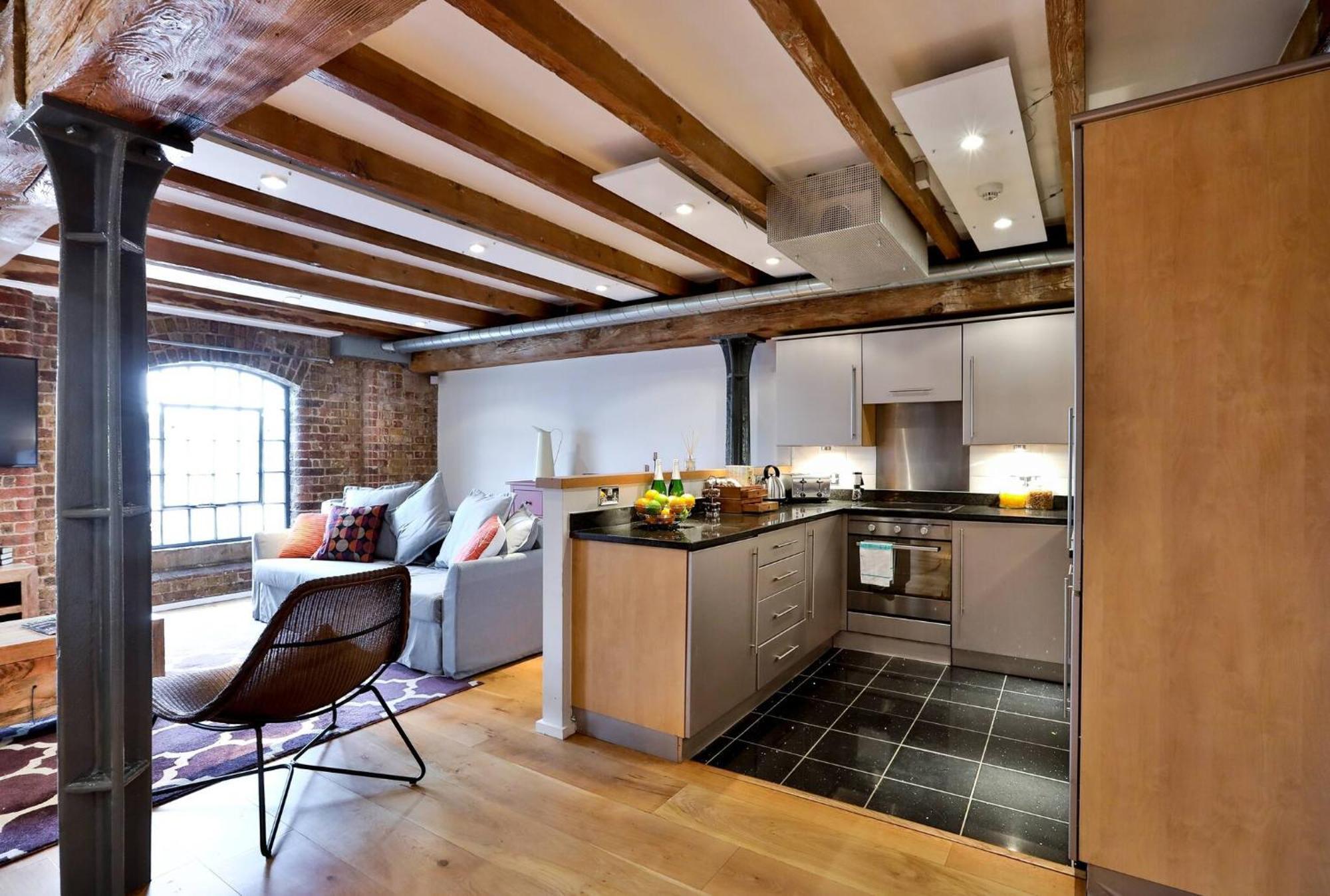 Wild Roses Serviced Apartments - Excel Warehouse 1 London Exterior photo